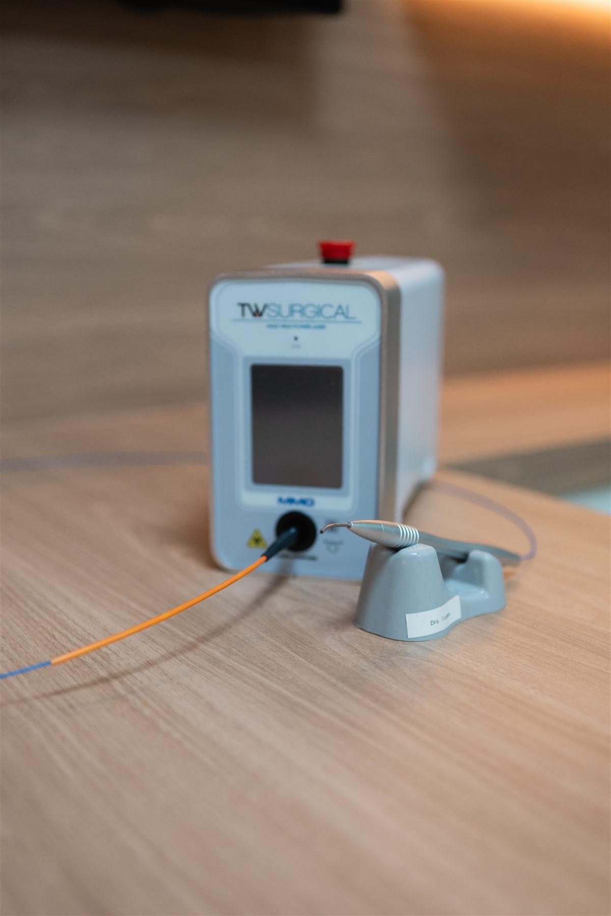 Equipamento de laser cirúrgico do consultório